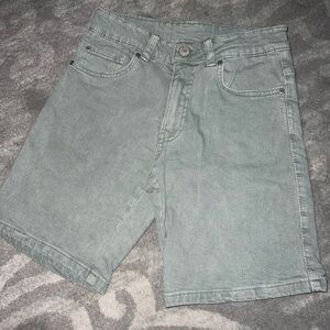 Boys green ZARA straight fit shorts
